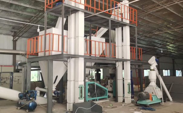 膨化饲料生产线