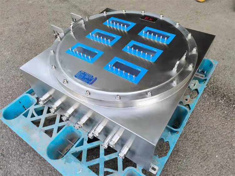 防爆多功能仪表箱